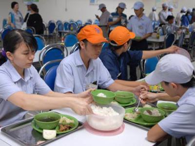 Chế Độ Dinh Dưỡng Cho Công Nhân